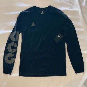 Nike ACG long sleeve top